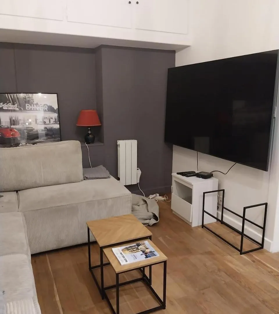 Appartement Cosy Dans Le Marais Paris